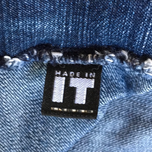 Vintage “VERSACE” jeans couture with gold Medusa buckle. - Picture 8 of 11